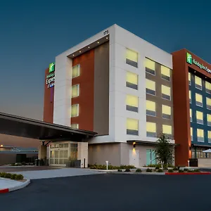3* Hotel Express&suites - Vegas - E Tropicana, An Ihg